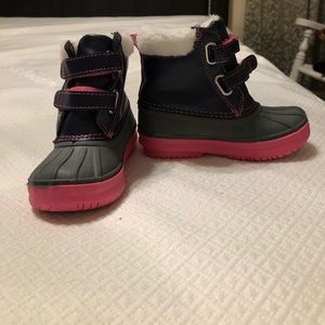Toddler Girls Gymboree snow boots